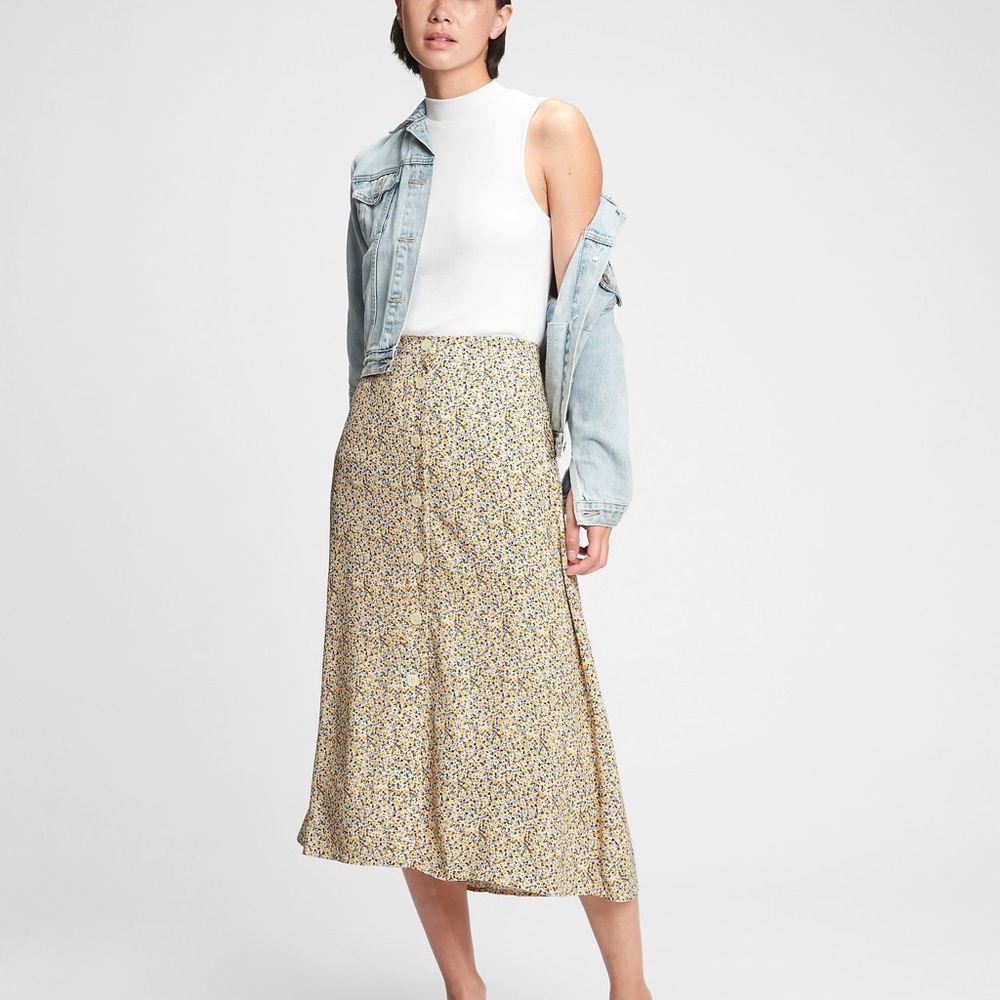 Button front midi skirt